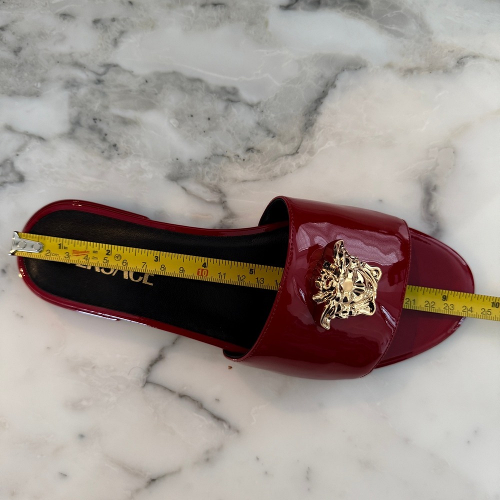 Versace Medusa Biggie Red Patent Leather Flat Slides Sandals Gold Hardware 37 - Picture 13 of 14